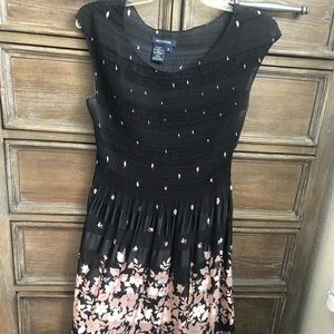 Max Edition Black and Pink knee length Dress